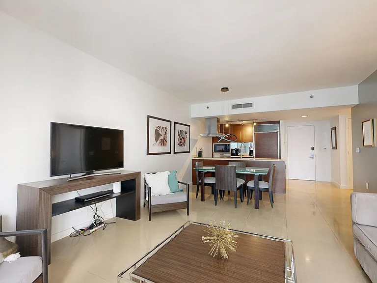 485 Brickell Ave #2107 — Photo 4