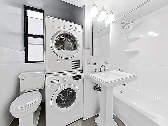 4th image of 336 E 18th St #D1'