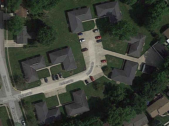 5th image of 1118 Amherst Dr #G2