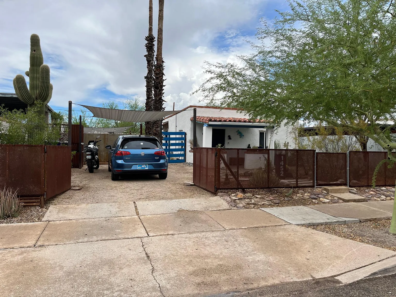 1452 W Sonora St — Photo 4