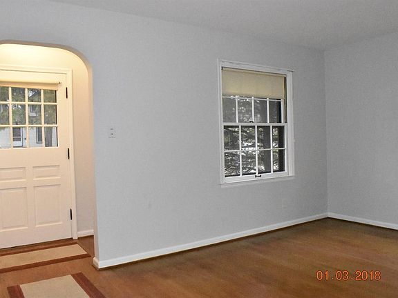 3rd image of 709 Hutchins Ave