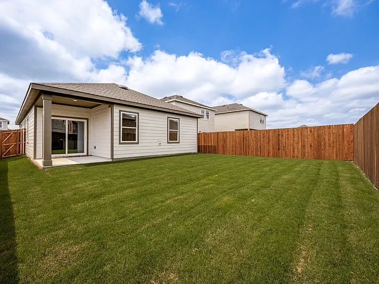 525 Cherry Ln — Photo 25