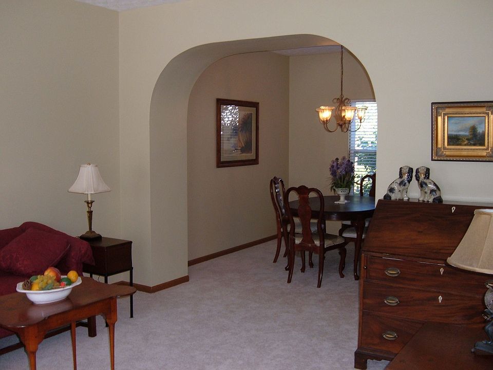 2nd image of 3392 Patcon Way