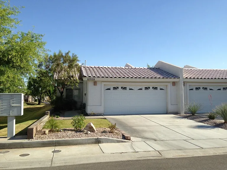 10709 E 34th Pl — Photo 1