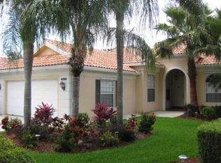 4990 Garden Dr, Delray Beach, FL 33445