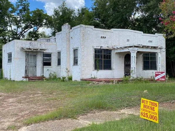 512 W Magnolia St, Fitzgerald, GA 31750