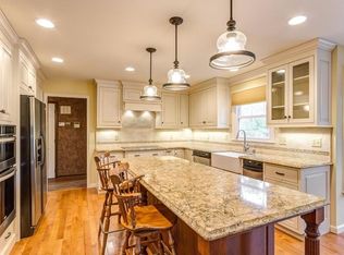 1344 Yellow Springs Fairfield Rd, Fairborn, OH 45324