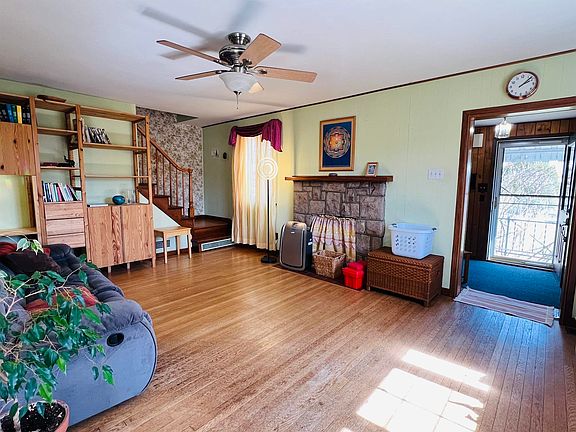 5th image of 1061 Westview Dr