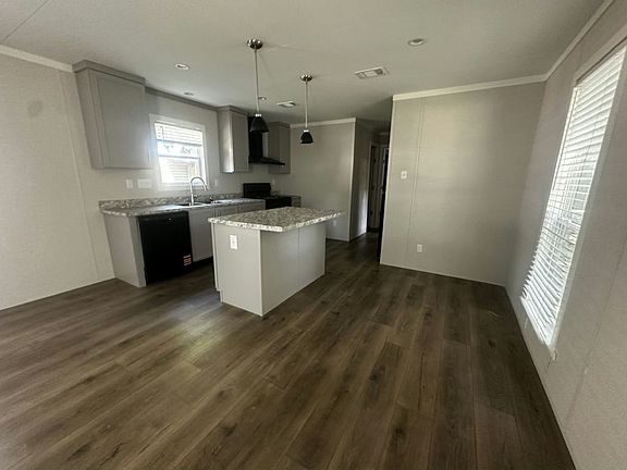 2nd image of 4808 S Elwood Ave #626