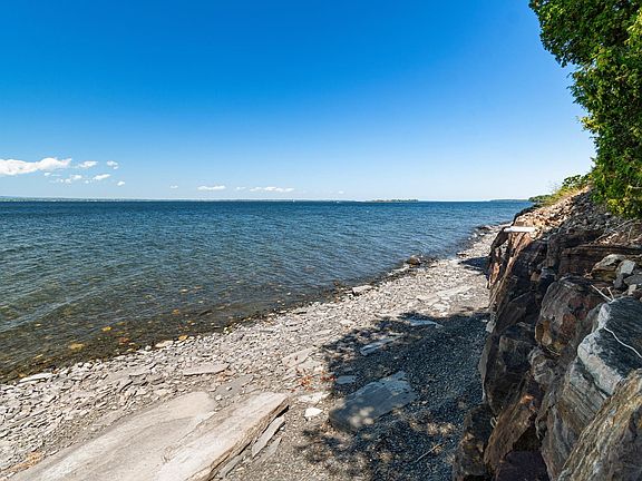 3rd image of 199 West Shore Road