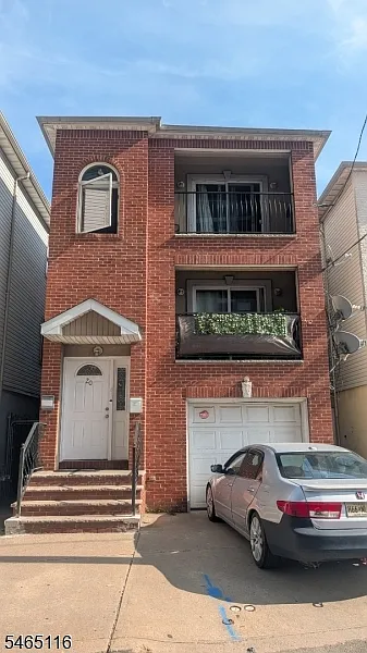 20 Bennett St #1