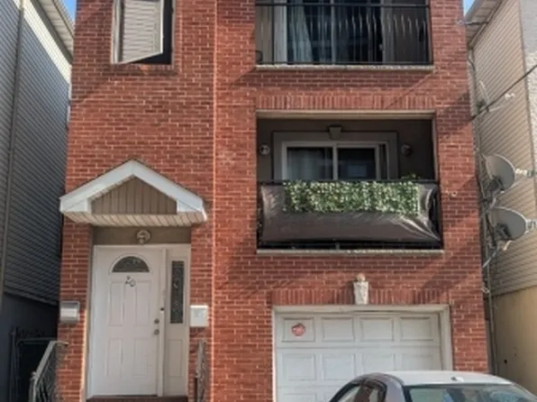 20 Bennett St APT 1, Jersey City, NJ 07304