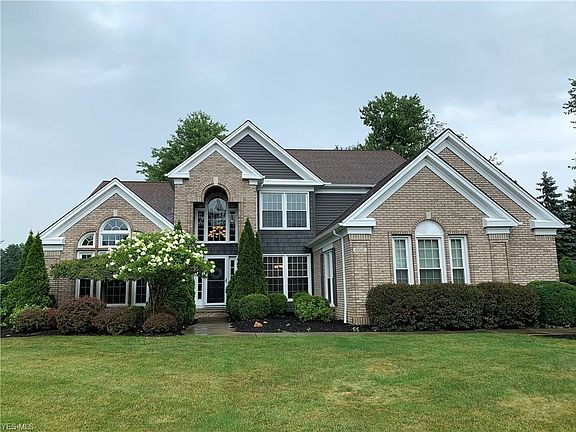 4th image of 10085 Bissell Dr