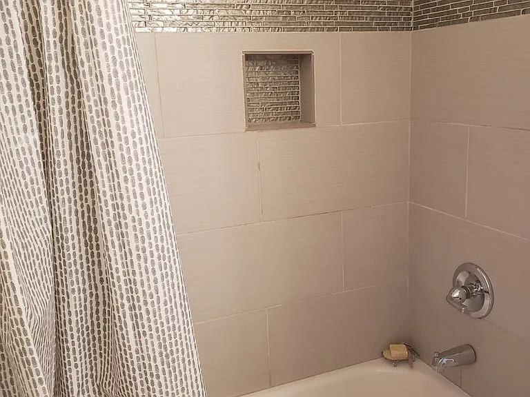 3237 N Milwaukee St — Photo 14