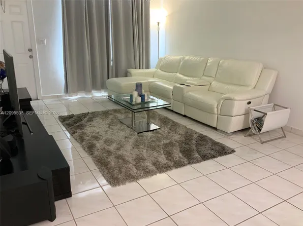 1130 11th St, Miami Beach, FL