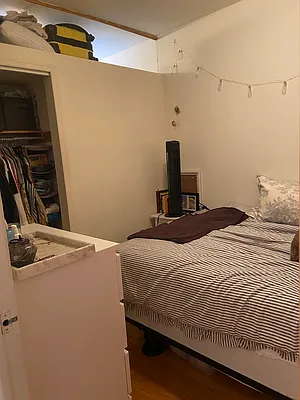 Rented by Chartwell Manhattan Realty | media 9