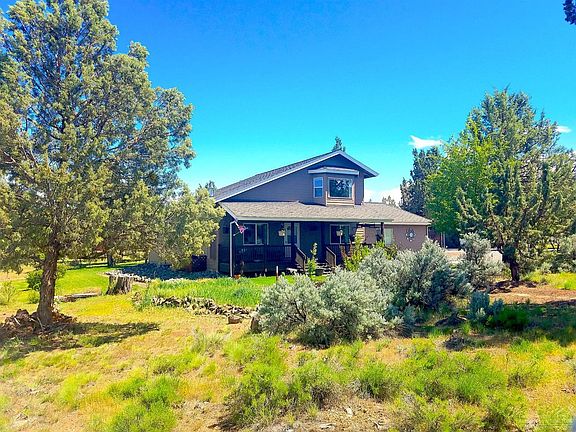 2nd image of 5540 SW Loma Linda Dr