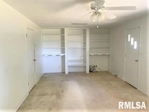 5th image of 330 Emmons Ave