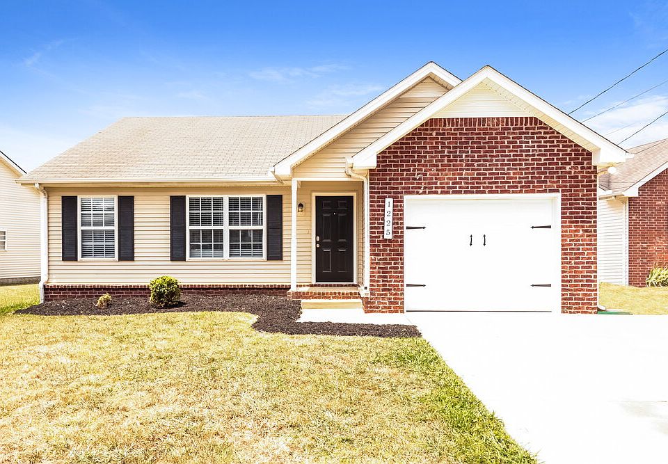1st image of 1225 Eastwoods Dr