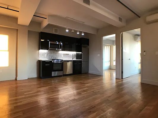 Rented by City Vista Inc | media 43