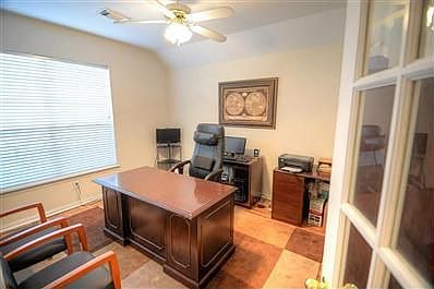 5th image of 18015 Dovefield Ln