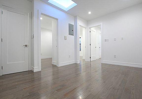 2nd image of 80 Delancey St #3P
