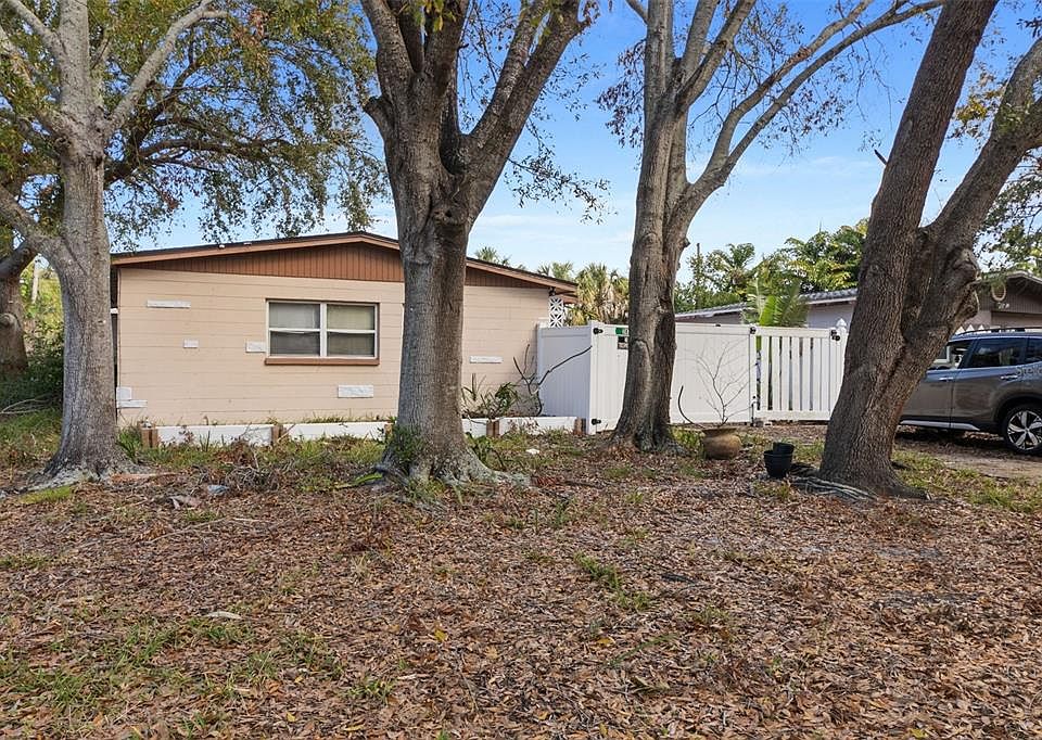 1st image of 747 Sunset Dr