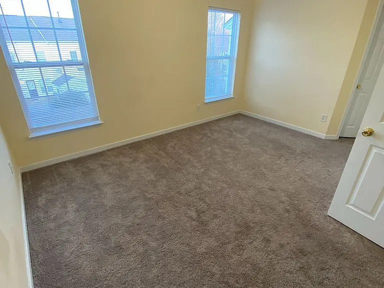 5504 Millstream Ln — Photo 10