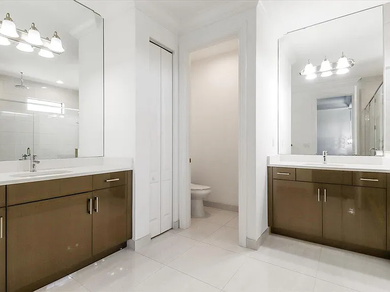 10098 Akenside Dr — Photo 29