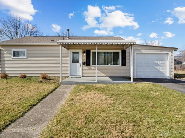 47 Thornton Dr, Fairborn, OH 45324