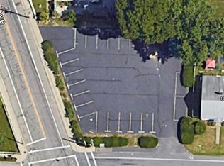 670 Willett Ave, Riverside, RI 02915