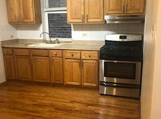 2359 S Whipple St, Chicago, IL 60623