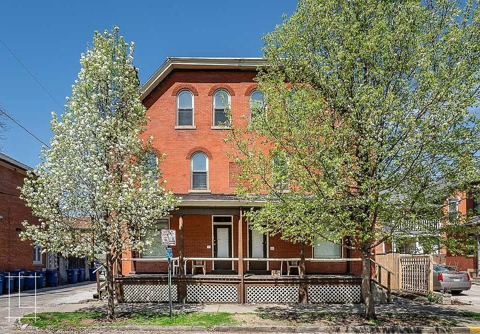 1st image of 100 W 6th Ave #102-3