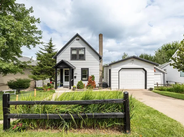 405 2nd St E, Wabasha, MN 55981