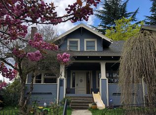 705 SE 69th Ave, Portland, OR 97215