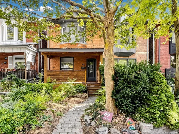 69 Coady Ave, Toronto, ON M4M 2Y9