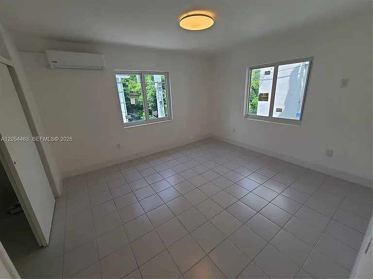 901 10th St #8 — Photo 20