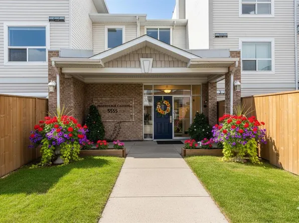 5555 N Falsbridge Dr NE #304, Calgary, AB T3J 3E8