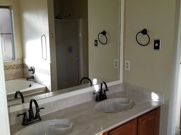 1411 Lincoln Dr — Photo 6
