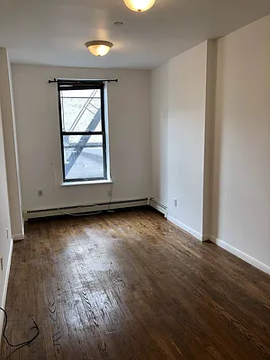 Rented by Bravado Real Estate LLC | media 4