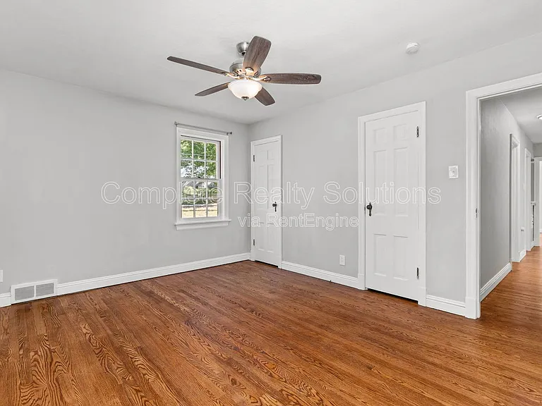 524 Gerald Pl — Photo 17