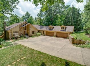 9243 Seascape Dr, Indianapolis, IN 46256