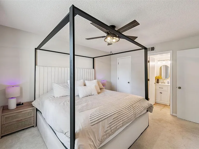 2258 Coach House Blvd #804 — Photo 17