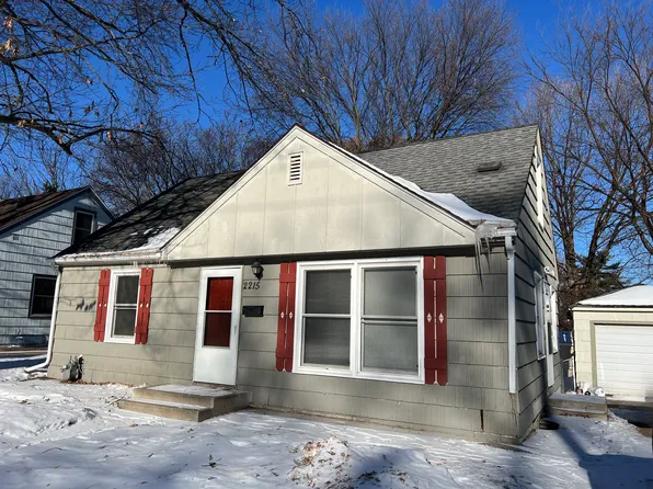 2215 45th Ave NE, Columbia Heights, MN 55421