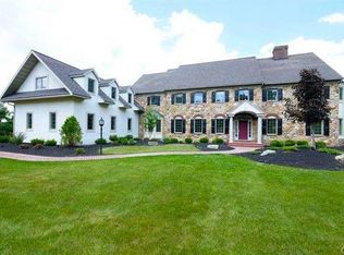 2173 Apple St, Hellertown, PA 18055