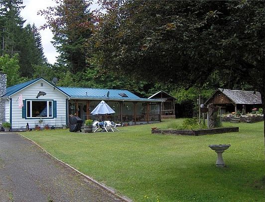 1st image of 132 Crescent Beach Dr