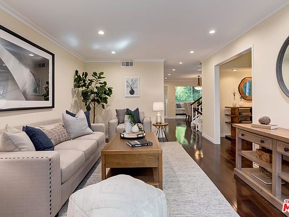 3rd image of 5111 Velvet Ln