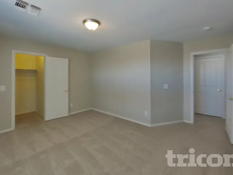 638 W Racine Loop — Photo 13