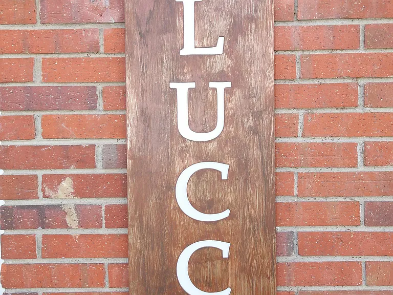 lucca address sign new