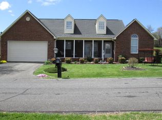 12108 Lasalle Ct, Glade Spring, VA 24340